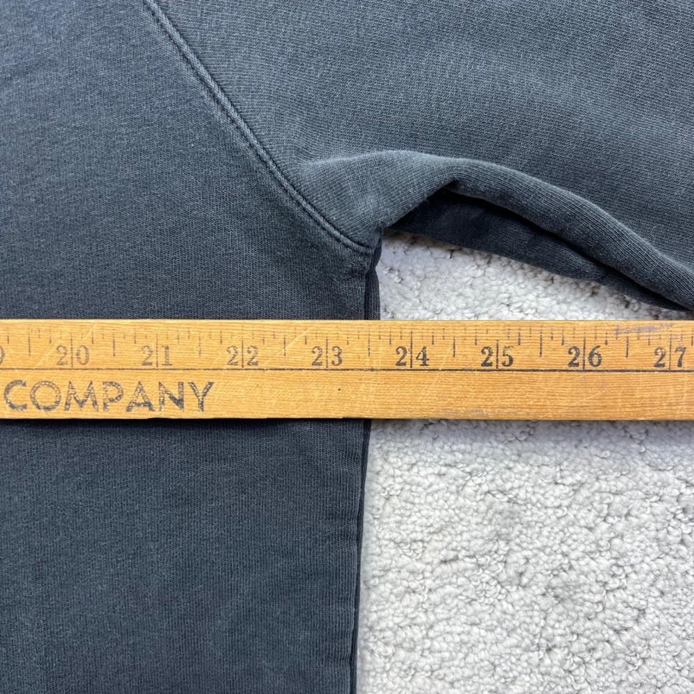 Mountain Hardwear Logo Hoodie Mens Large Black Faded Gorpcore Pullover Outdoor - Picture 13 of 16